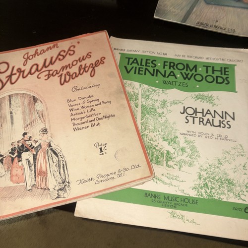 Vintage 1931 Johann Strauss Famous Waltzes Music Book Vienna