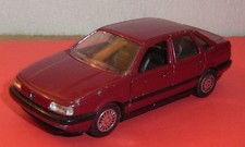 1:43 Schabak / Volkswagen Passat dunkelrot -  Bastlerartikel Fehlteile  Lackschä
