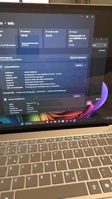  Microsoft Surface Laptop 7 15'' Snapdragon X Elite  16GB | 512GB ladenzyklen 6 
