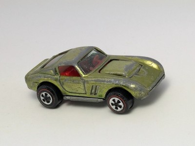 Johnny Lightning Topper Custom Ferrari Redline Gold with Red Interior