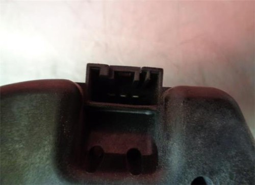 RÜCKLICHT LINKS IN DER HECKKLAPPE Serie 3 Berlina 330 CI 3.0 306S3 2002 306S3