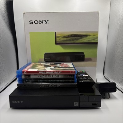 Sony BDP-S1700 Blu-Ray DVD Player w/ OEM Remote Power Cord Box + 4 Movie Bundle