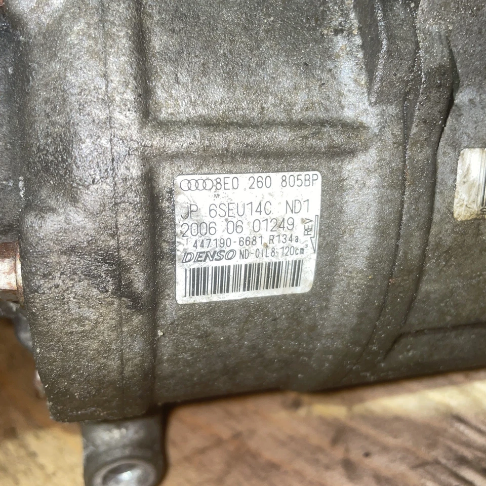 Compressor AC Audi A4 2005-2008 fabricante de equipamento original - Imagem 2 de 4