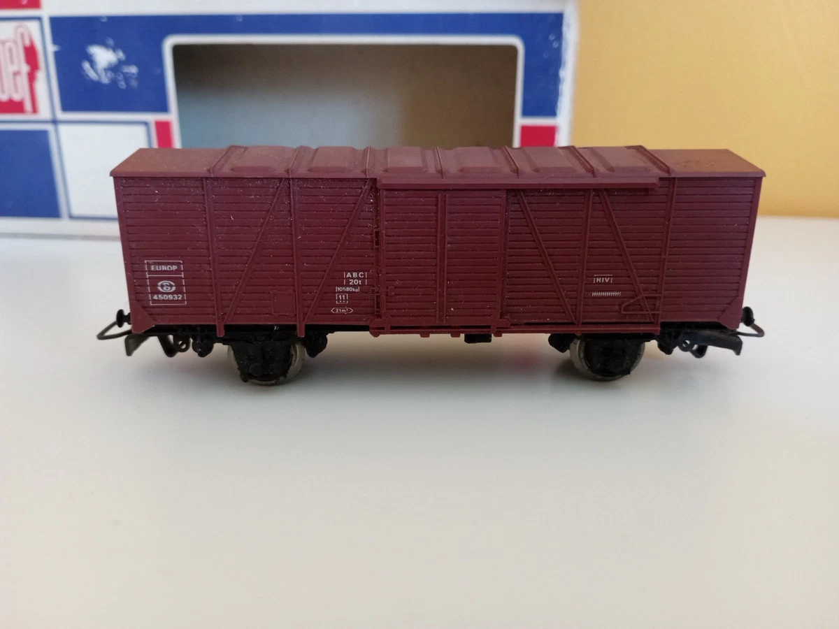 JOUEF for PLAYCRAFT Wagon couvert à essieux Kronenbourg SNCF HO 1/87 JOUEF for PLAYCRAFT Wagon couvert à essieux Kronenbourg SNCF HO 1/87