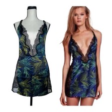 NWOT Victoria's Secret Navy Palm Leaf Lace Silky Nightie Chemise Slip Small