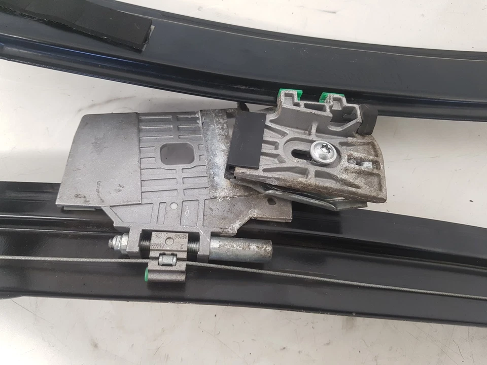 Volvo C70 l/h front window regulator (no motor) UK pass 30633660 [2006-2012] wty - Image 3 of 4