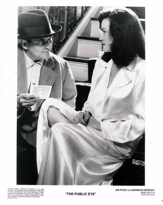The Public Eye - Barbara Hershey - 1 Pressefoto - s/w 20x25cm (1326)