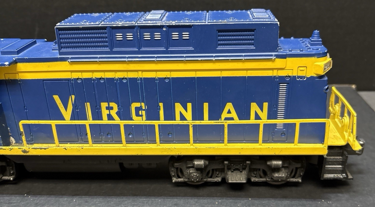 1958 Vintage Lionel Trains The Virginian E-33 O-Gauge Locomotive