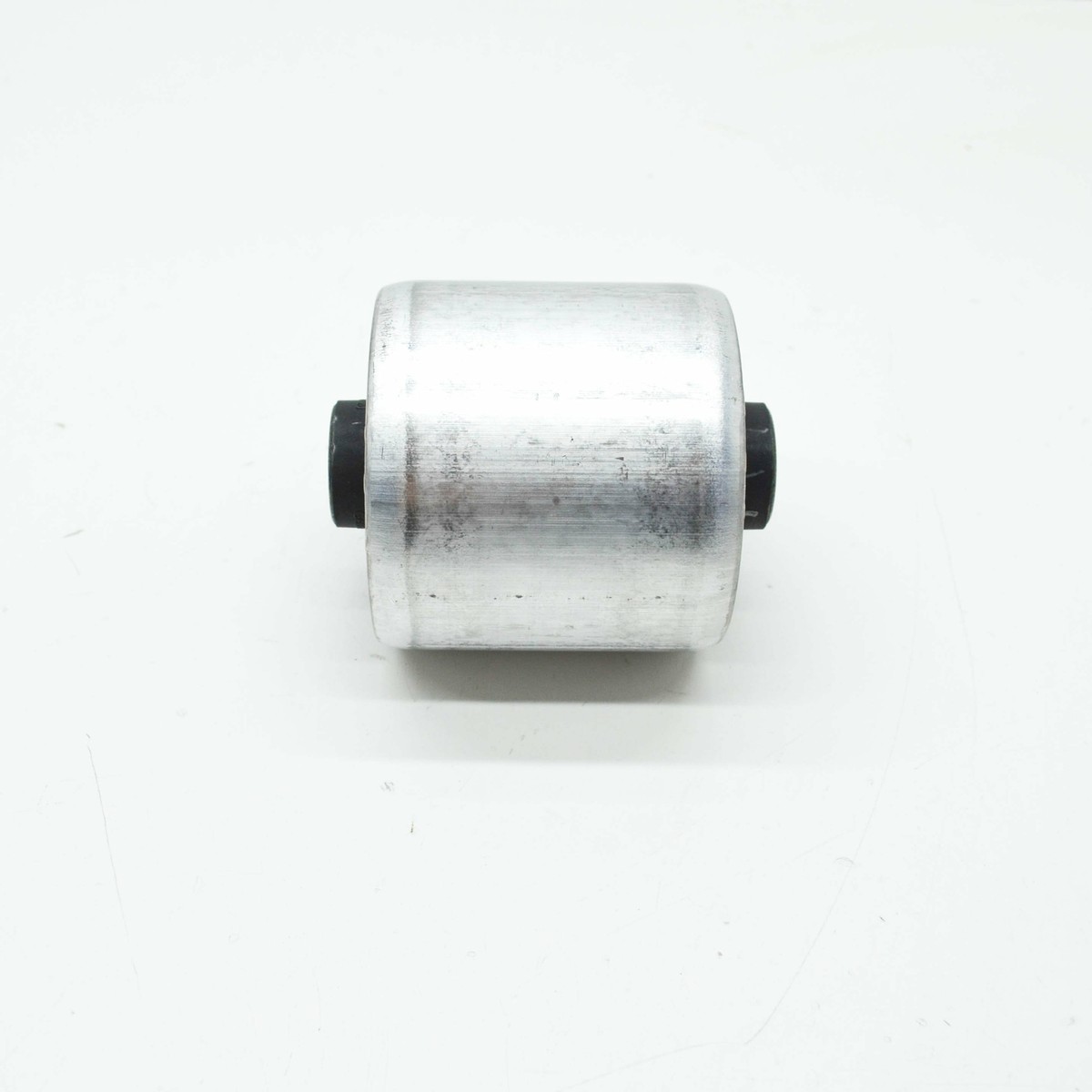 まるはちゅ　1204040 AUDI A8 QUATTRO D5 FRONT SUSPENSION CONTROL ARM BUSHING 4M0407183B