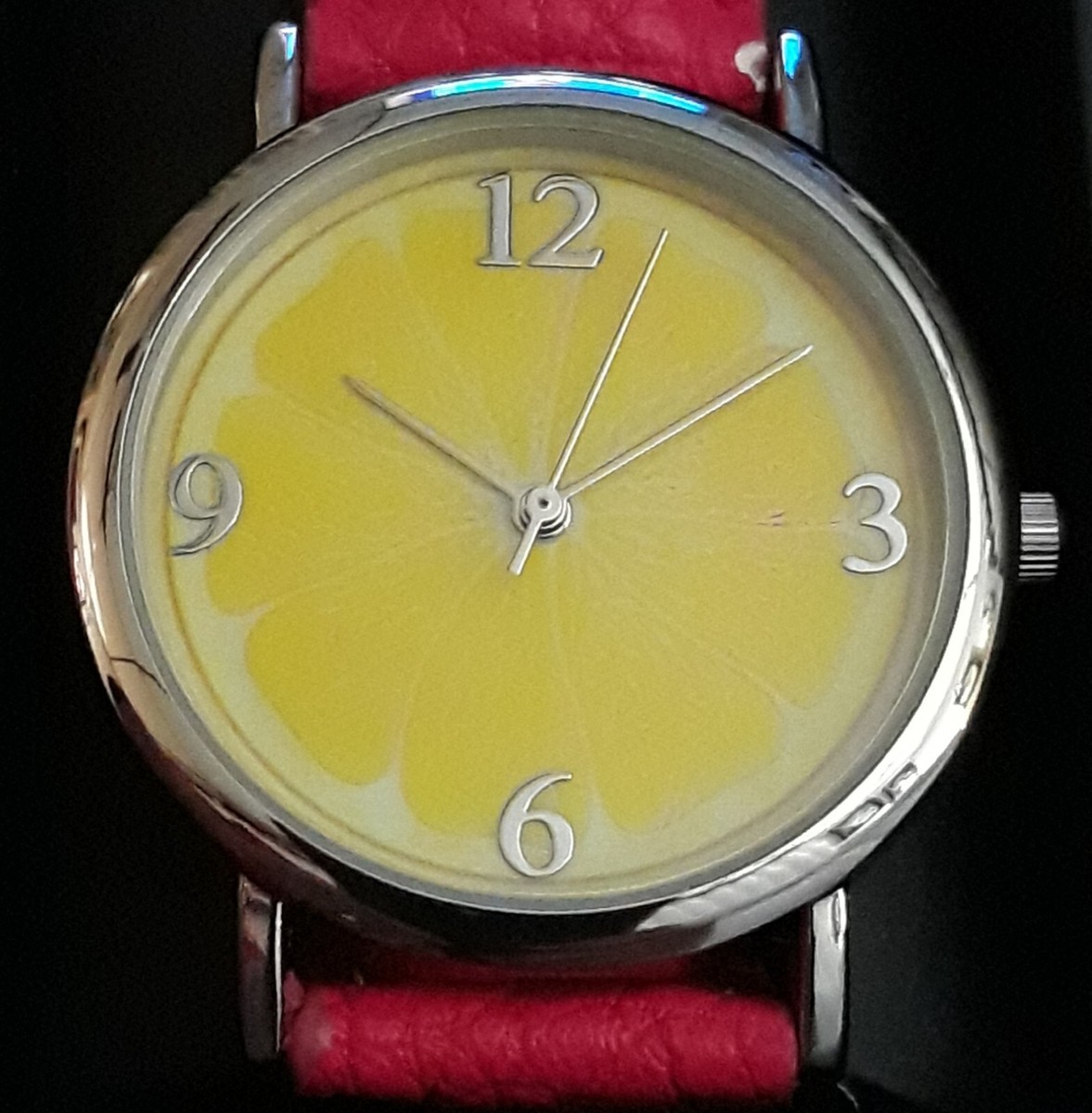 AVON SUMMER QUENCHER WATCH  display picture 3