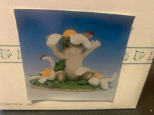 Charming Tails MY SPRING BONNET 98/204 Rabbit Flower Hat Figurine SIGNED 1998