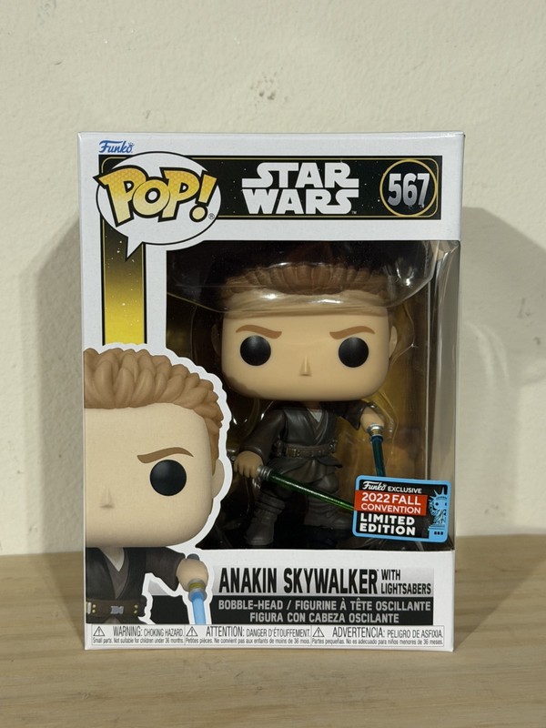 Funko Pop! Anakin Skywalker With Lightsabers #567 Fall Con 2022