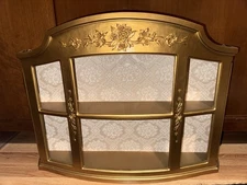 VTG Syroco Hollywood Regency Tiered Wall Curio Shelf Hard Plastic Gold Ornate