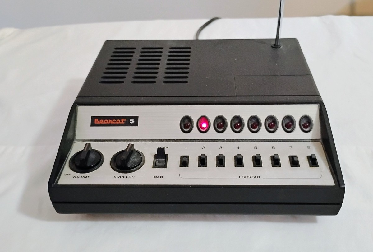Vintage Bearcat 5 Scanner BC-5 Made in USA With Weather Band WORKS
