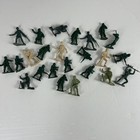 Lot Of 24 Vintage Assorted Plastic Green Tan Army Men Toy Soldier Unmarked Mix — photo 6