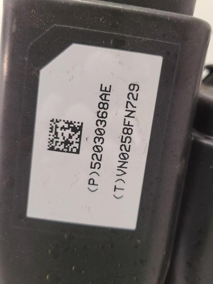 2017-2024 CHRYSLER PACIFICA Fuel Vapor Canister 57009312AA 17-24    Foto 2 de 4