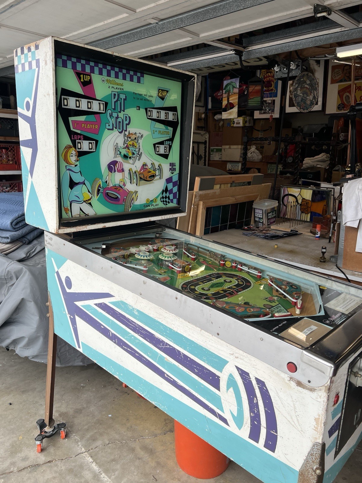 Rare 1968 Williams Pit Stop Pinball Machine Light Up Needs Work
