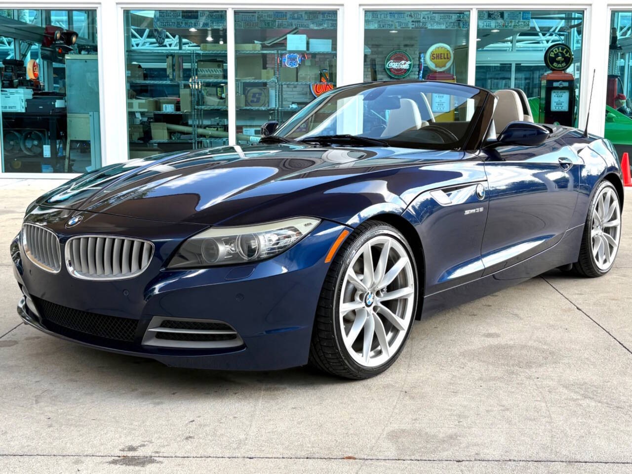 2010 BMW Z4 sDrive35i 2dr Convertible