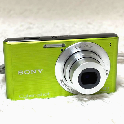 デジカメ SONY Cyber-shot 14.1メガピクセル 緑色 カメラ SONY Cyber-shot DSC-W530 Green 14.1 MP Digital Camera only