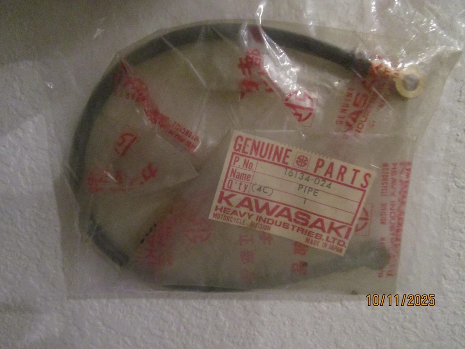 Nuevo de Lote Antiguo Kawasaki 1974-1975 H2 750 OEM Tubo de Aceite L.H.PN:16134-024 Foto 2 de 3