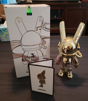 ROBBiART Golden Dragon 400% - 2024 Limited Edition Art Toy #41/100 units