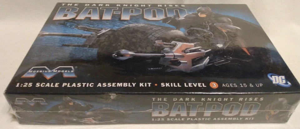 Moebius The Dark Knight BAT-POD in 1/25 920 ST - Image 3 of 3