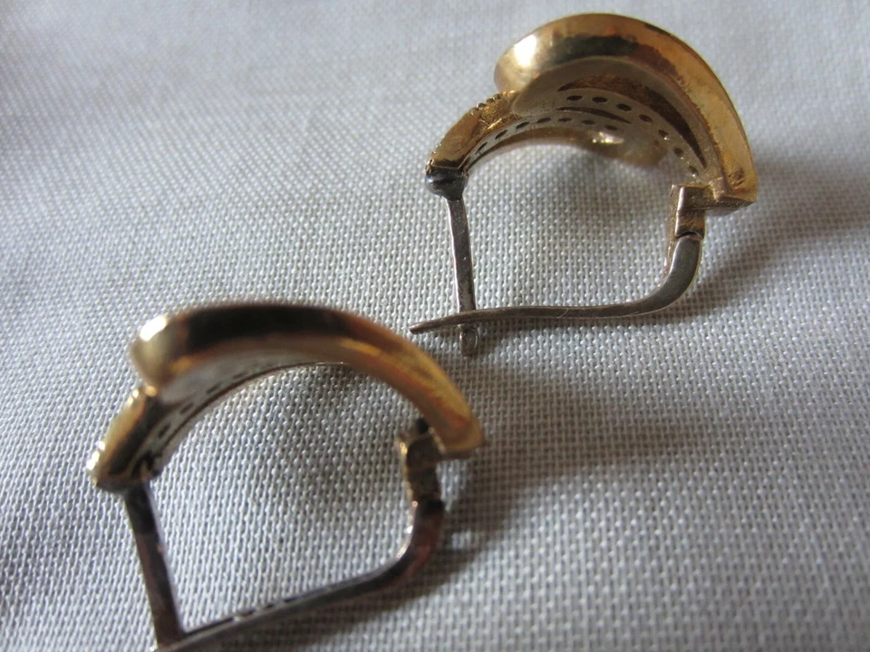 Orecchini arg. 925 doratura al bronzo e radici di zaffiro bianco - Immagine 2 di 4