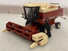 ROS 50302.1 Laverda 3890 Mähdrescher Traktor...