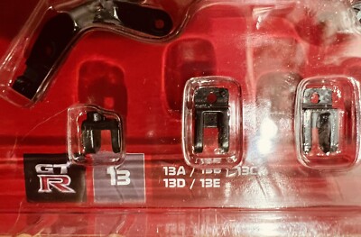Nissan GT-R R35 Eaglemoss 1:8 scale issue #13 New (13A,13B,13C
