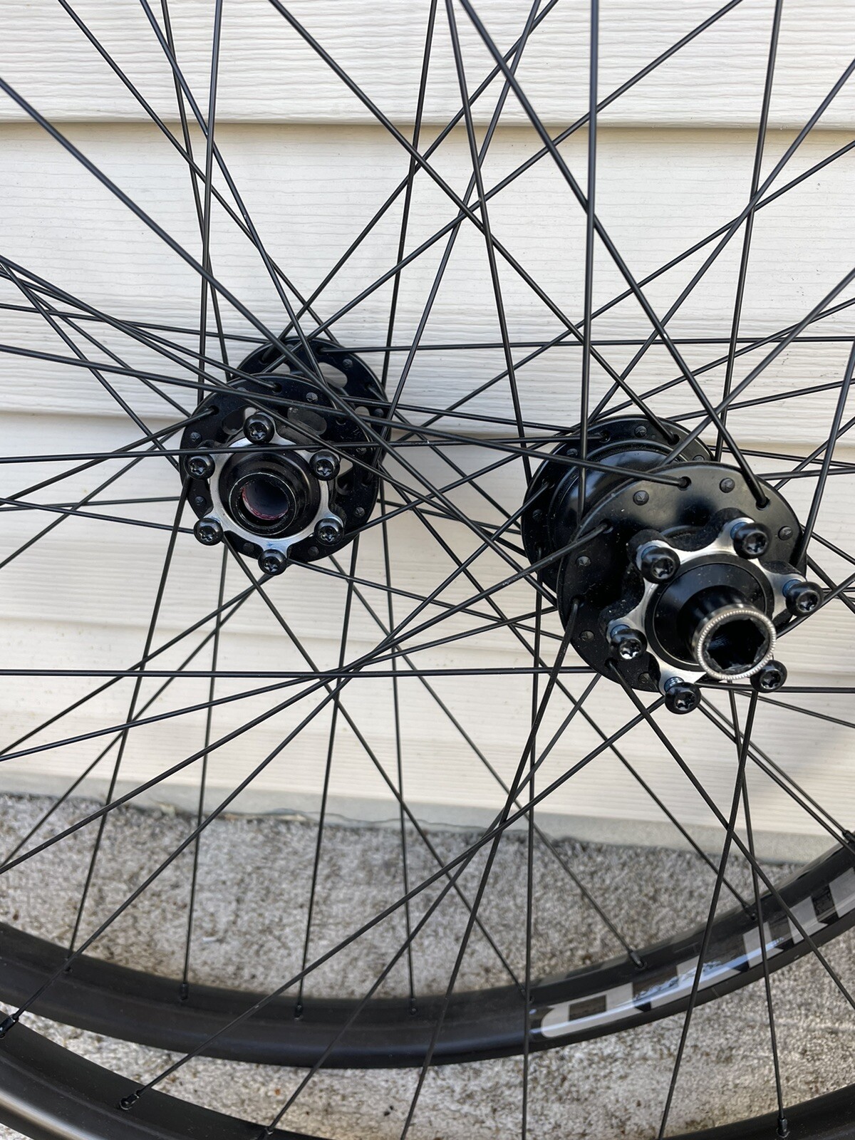 Vitus / WTB ST i30 Light 29 wheels 6 Bolt Boost. Takeoffs. 12-speed.