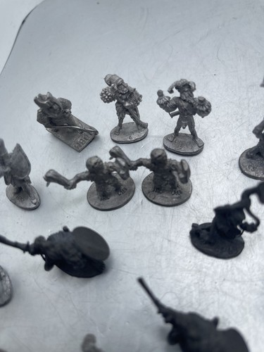 Ral Partha Miniatures D&D Lot Of 16 Vintage Goblins Wolf Riders Swords Figures - Picture 14 of 24