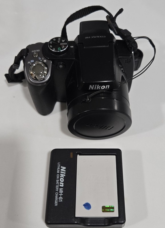 nikon coolpix P80