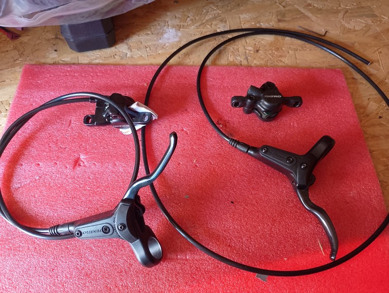 Tektro M275 Hydraulic Brake Set Front and Rear