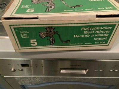 Fleischwolf,Fleischhacker,Zerkleinerer,Meat mincer,Gebäckvorsatz,Nr 5