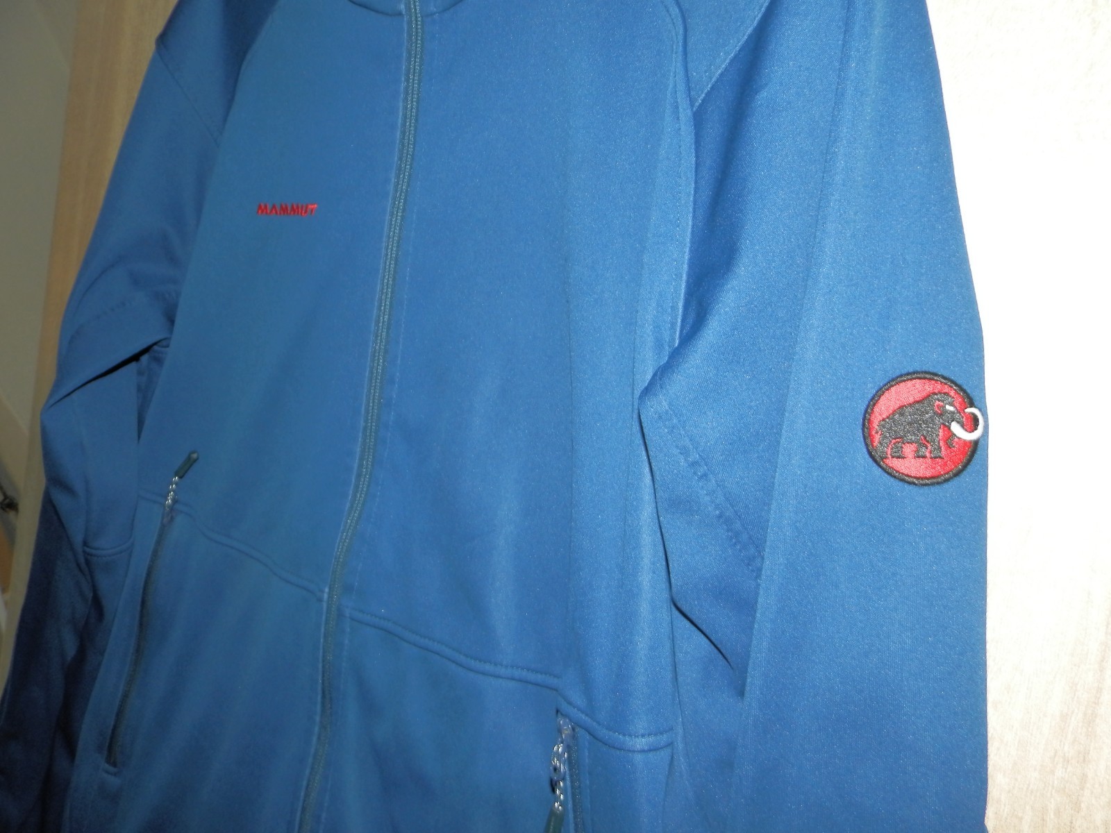 Mammut SOFtech Hooded Softshell Jacket Men's Size… - image 4