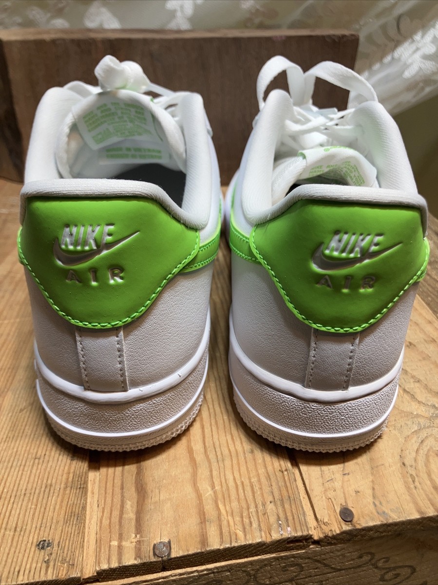 Nike Women's Air Force 1 '07 Shoes White Action Green DD8959-112