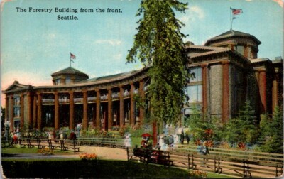 Postcard Forestry Building  Alaska Yukon Pacific Exhibition Seattle WA      U158