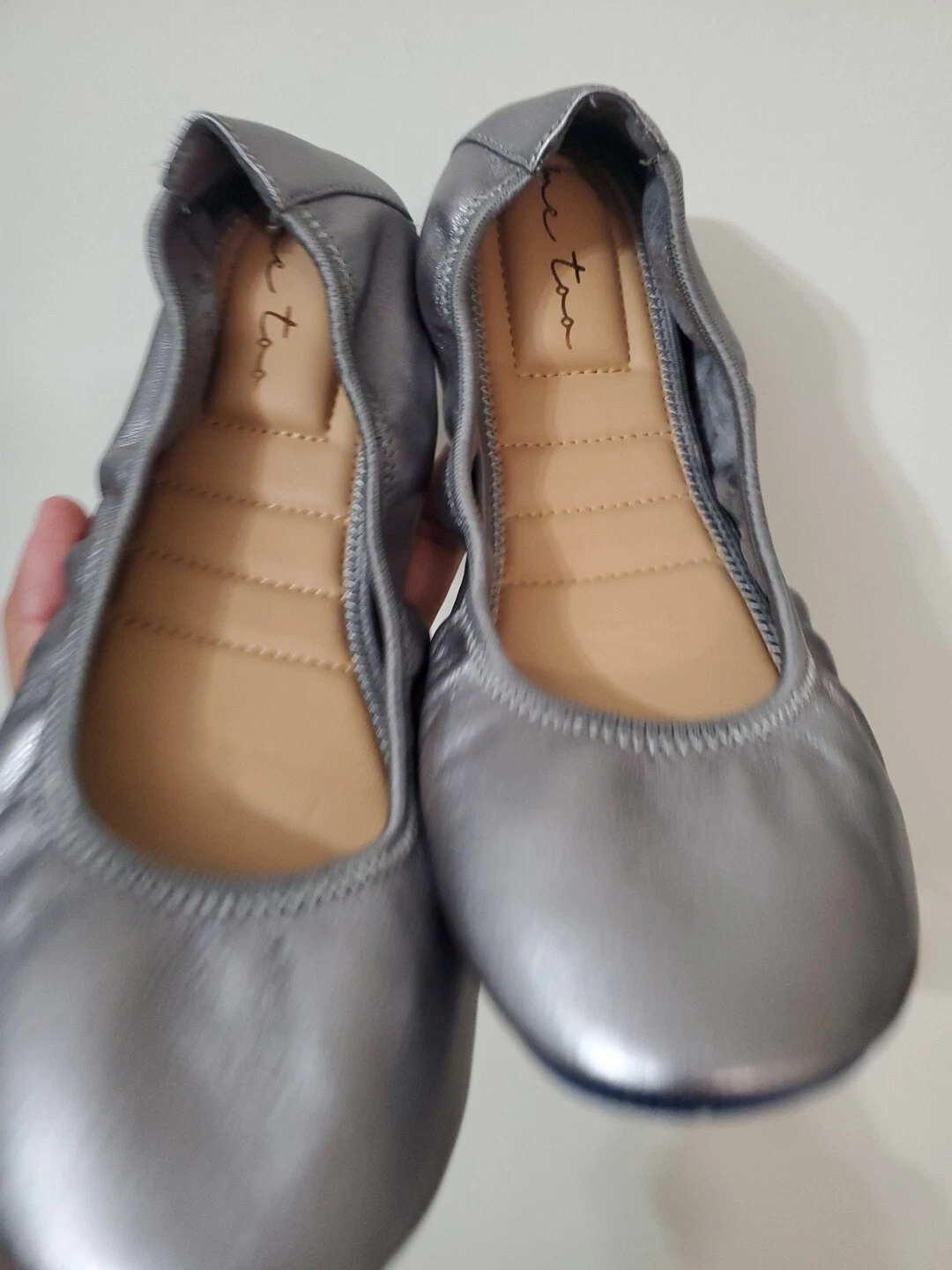 Me Too Shoes Womens The Tru Blue Leather Flex Skimmer Flats Color Silver