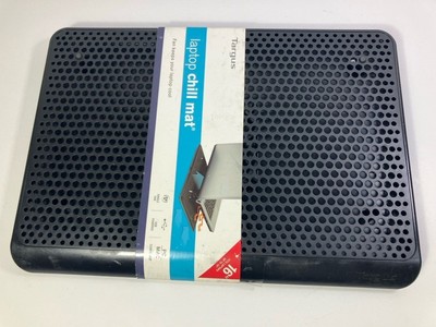 Targus Laptop Chill Mat With a Built In Fan (Tested)