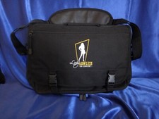 TRES RARE sac messager officiel Xena Lucy Lawless en concert - NEUF