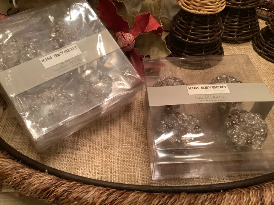 ANILLOS SERVILLETEROS DE VACACIONES KIM SEYBERT (8) ALAMBRE DE CUENTAS TRANSPARENTES PLATA NUEVOS Foto 3 de 4