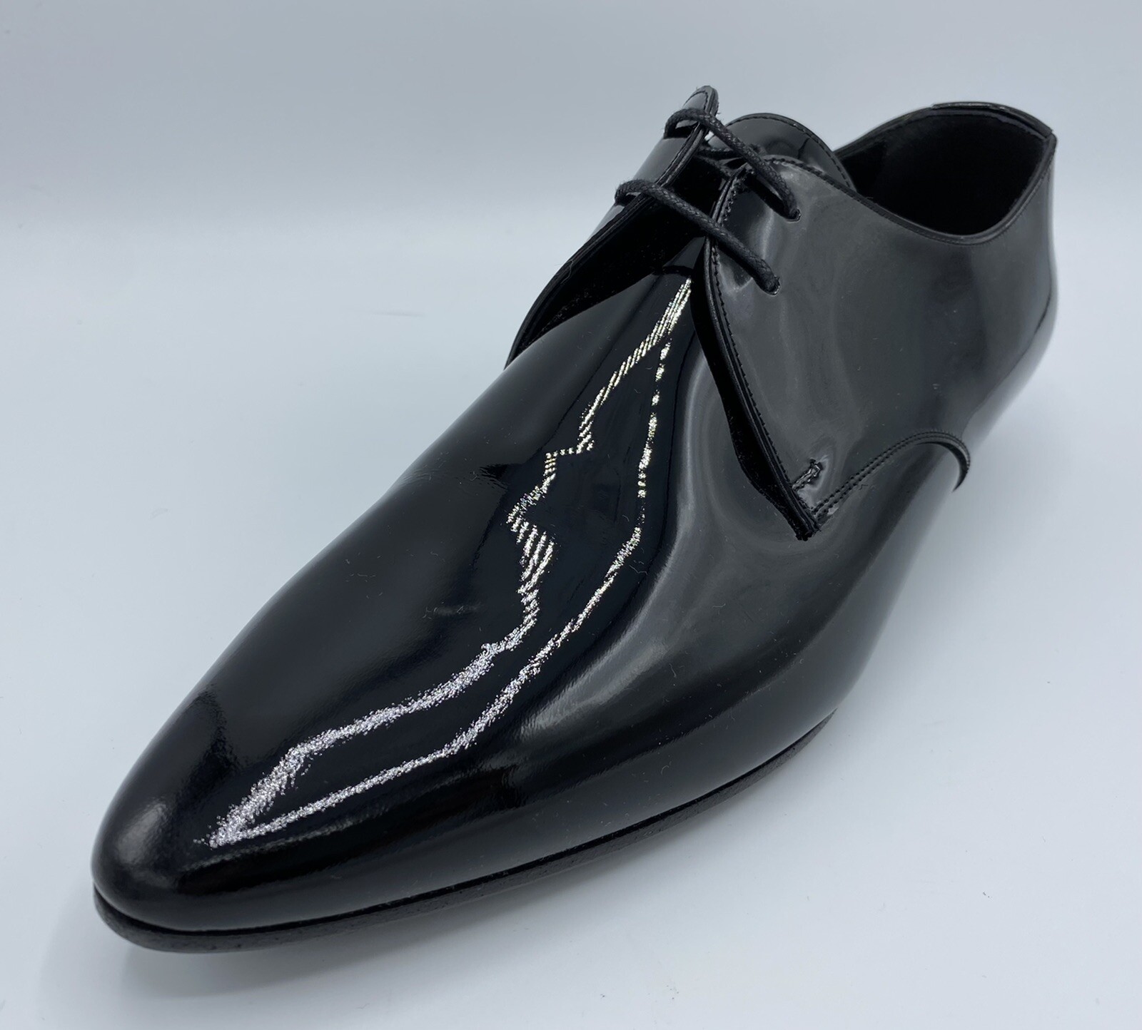 $800 Saint Laurent Jonas pelle verniciata nera taglia US 8 Made in Italy