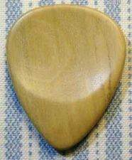 Dugain Standug Boxtree (Buis) guitar pick 2019 Polished wood