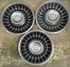 Vintage 1961 Cadillac 15 Hubcaps Wheel Covers - Partial Set Of 3 Oem Vintage 1961 Cadillac 15 Hubcaps Wheel Covers - Partial Set Of 3 Oem