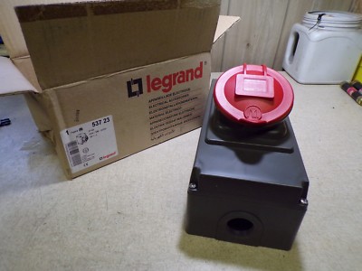 NEW Legrand Hypra 53723 Outlet Receptacle Box  *FREE SHIPPING*