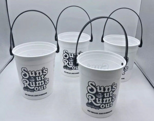 Captain Morgan Plastic Bucket Cups 32oz Lot of 4 Suns Out Rums Out Beach