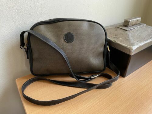 専用バッグ FENDI Zucca Canvas Hand Bag Black Silver Auth 131157 | eBay
