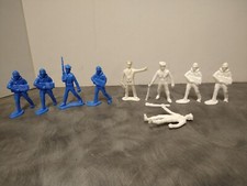 Vintage Tim Mee Blue and white Toy Soldiers Naval Sailors Set Of 8 USN lot C