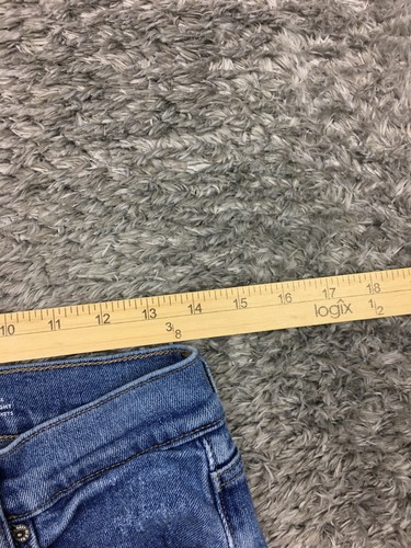 Old Navy Sky-Hi Straight Jeans Womens Size 8 Blue Denim Distressed - Afbeelding 9 van 17