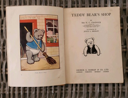 Vintage Teddy Bear's Shop Book First Edition 1939 Mrs H. C. Cradock Hardback - Picture 6 of 12